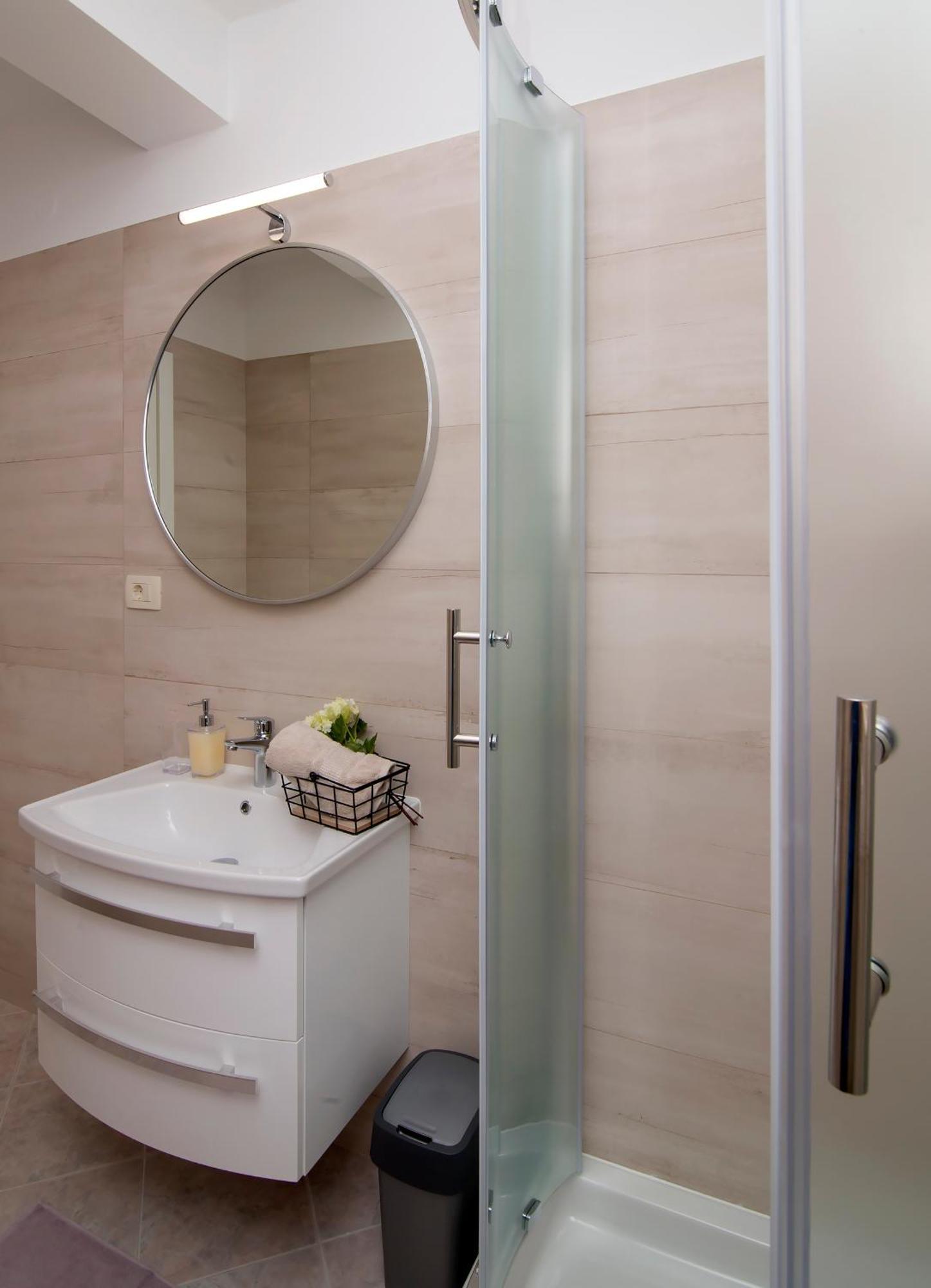 Apartmani Krmek Mlini Exterior foto
